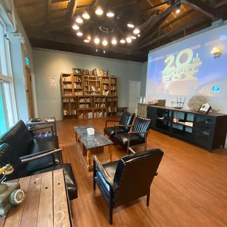 Tainan Macarthur Homestay Buitenkant foto