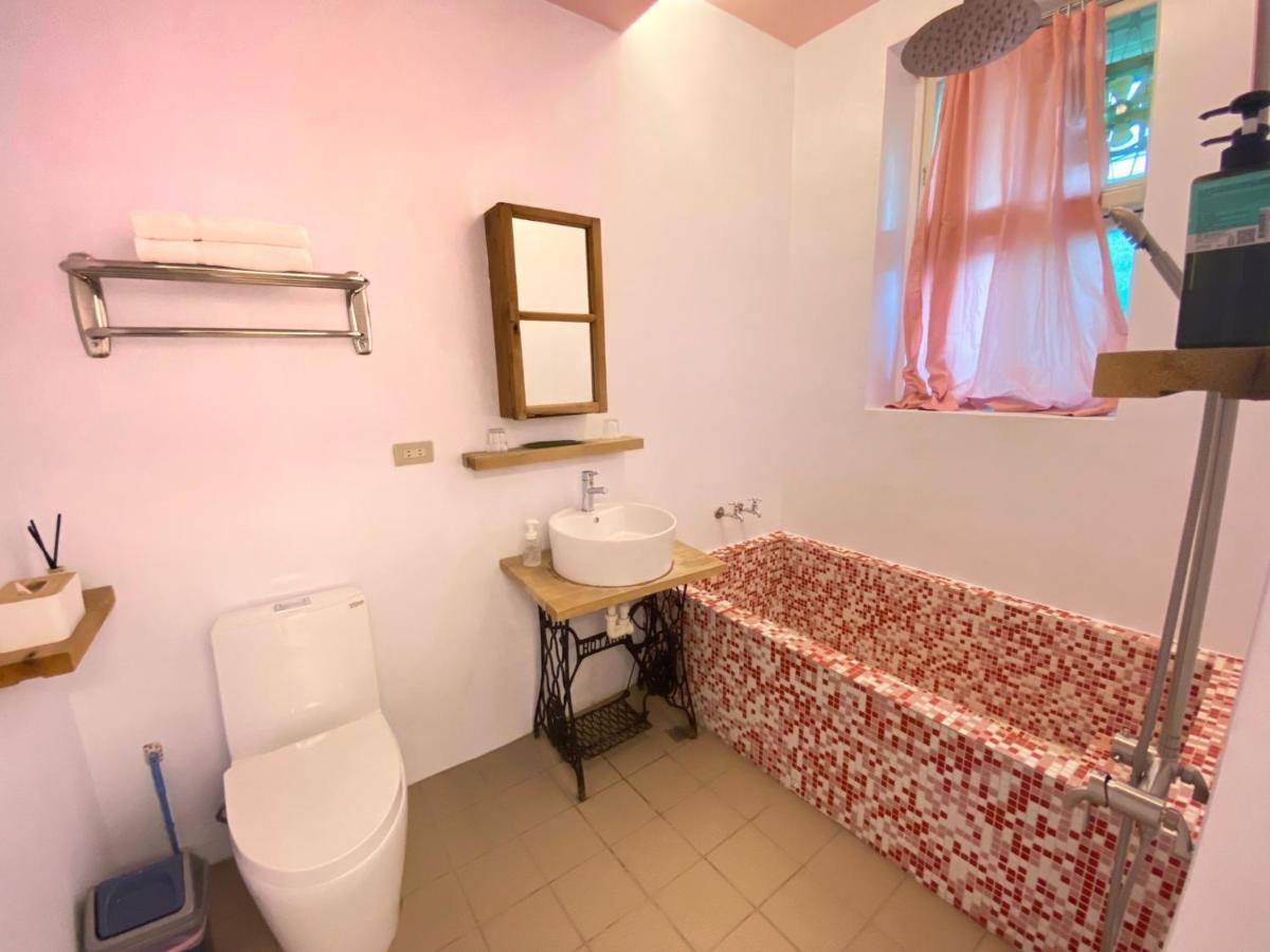 Tainan Macarthur Homestay Buitenkant foto